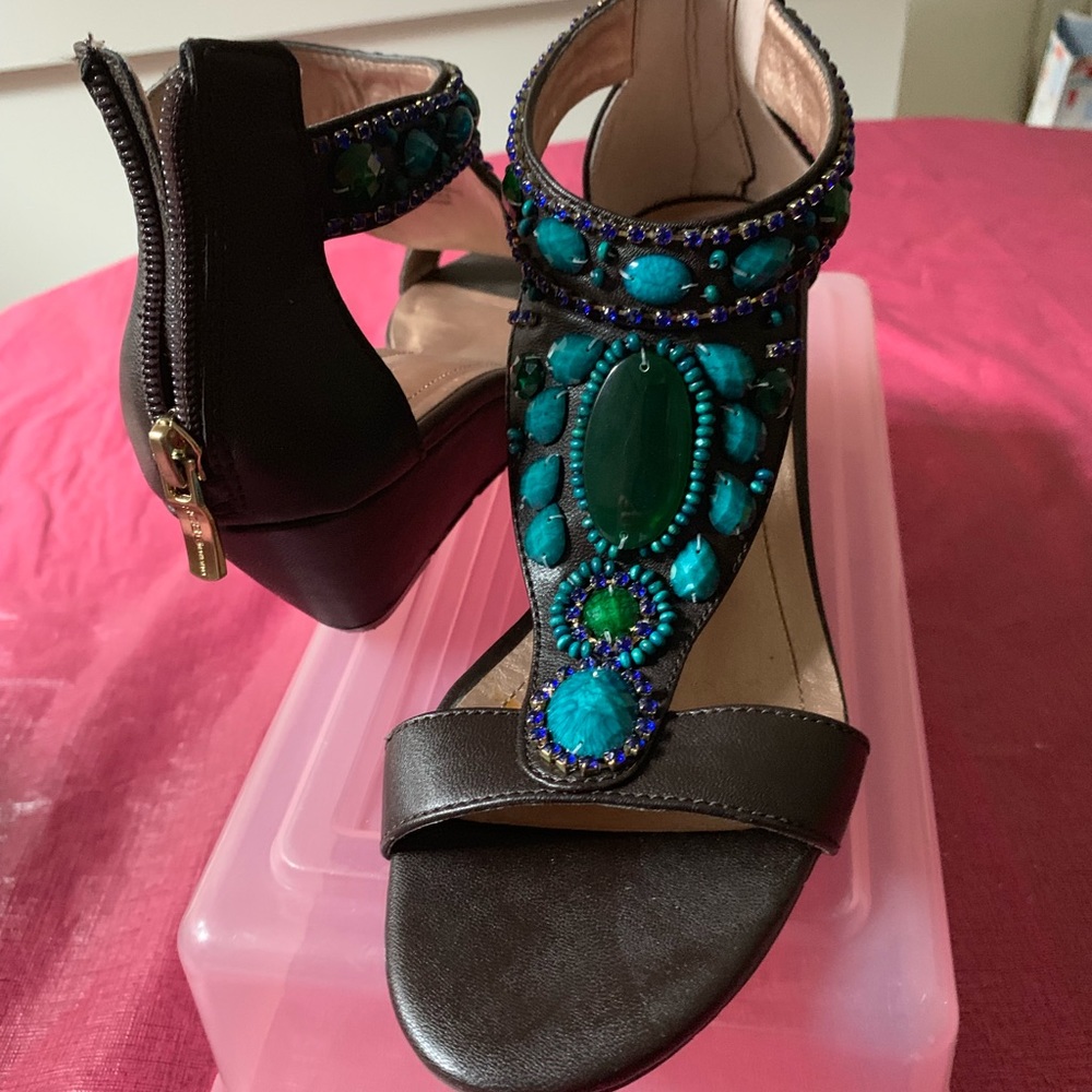 Wedge sandals
